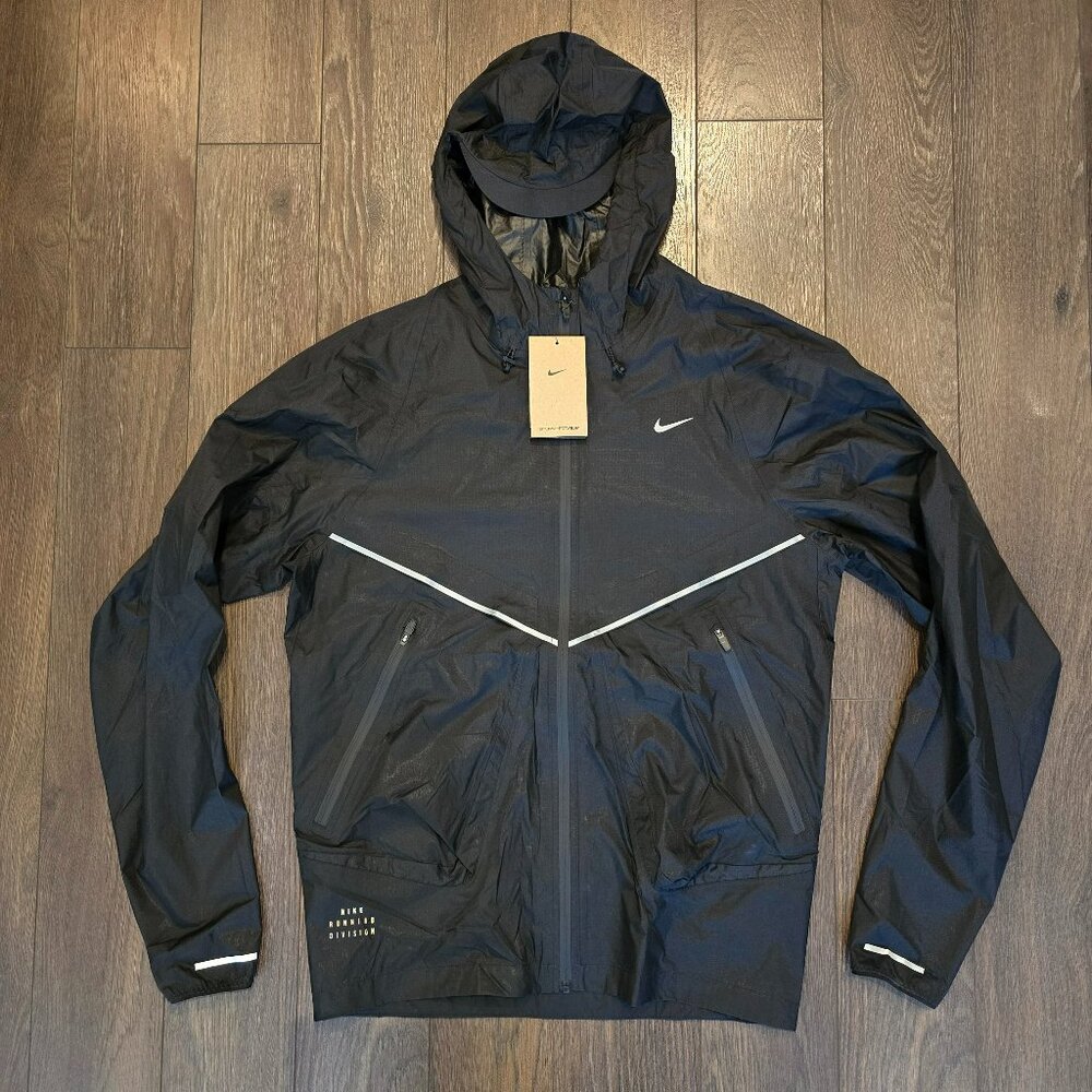 Nike Running Division Men Storm-FIT ADV Running Jacket FZ0622-010 sz L